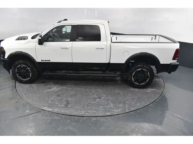 Nuevos RAM 2500 à Estados chez autogozo