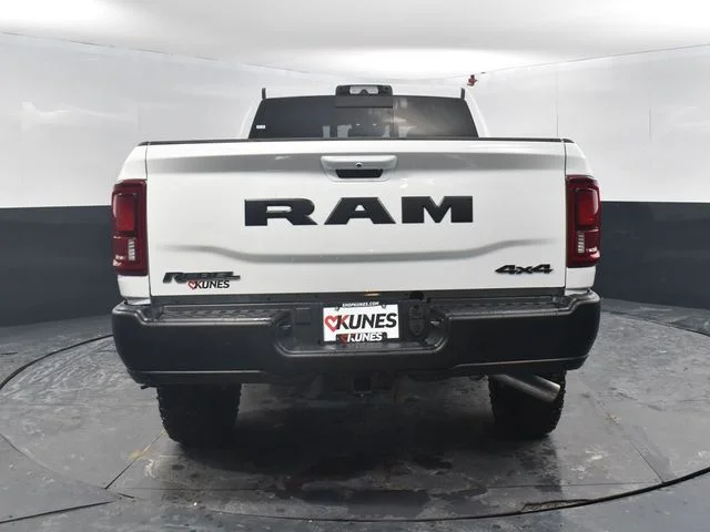 Nuevos RAM 2500 à Estados chez autogozo