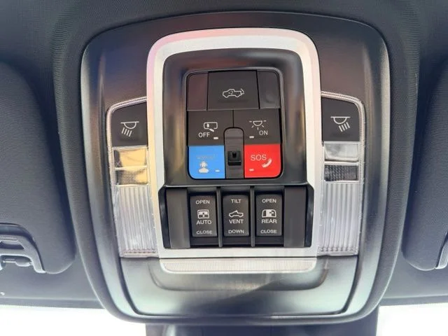 Nuevos RAM 2500 à Estados chez autogozo
