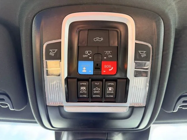 Nuevos RAM 2500 à Estados chez autogozo