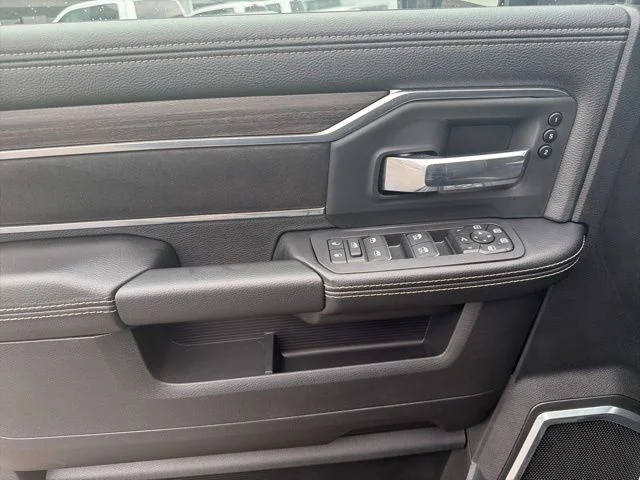 Nuevos RAM 2500 à Estados chez autogozo