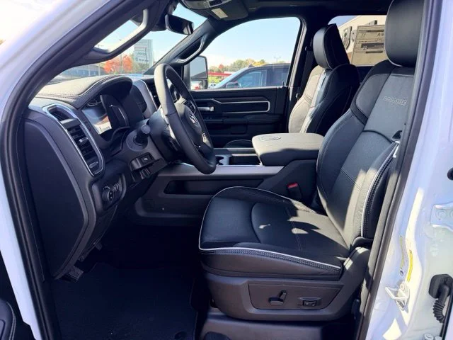 Nuevos RAM 2500 à Estados chez autogozo