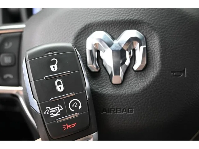 Nuevos RAM 2500 à Estados chez autogozo