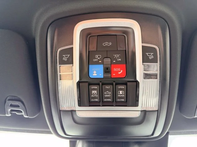 Nuevos RAM 2500 à Estados chez autogozo