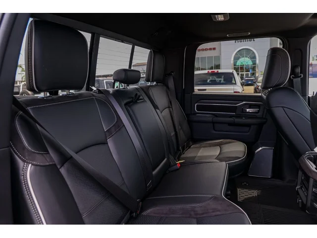 Nuevos RAM 2500 à Estados chez autogozo