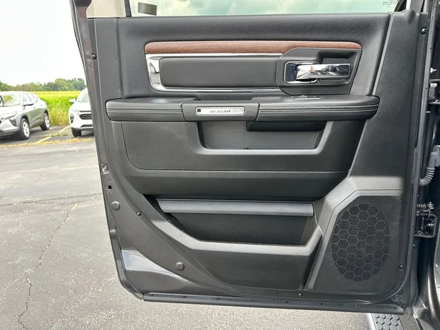 SEMINUEVOS RAM 2500 a Estados en autogozo