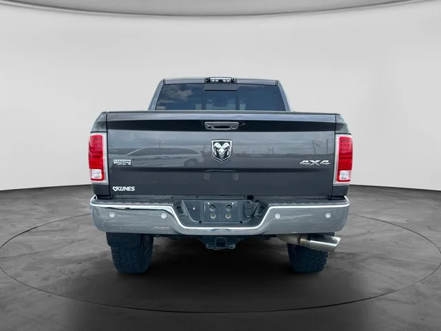 SEMINUEVOS RAM 2500 a Estados en autogozo