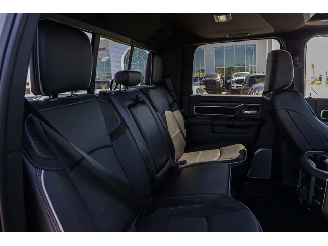 Nuevos RAM 2500 à Estados chez autogozo