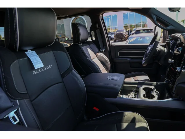 Nuevos RAM 2500 à Estados chez autogozo