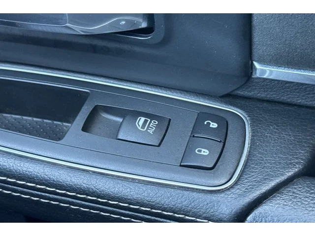 SEMINUEVOS RAM 2500 at ELK GROVE in Elk Grove Buick GMC