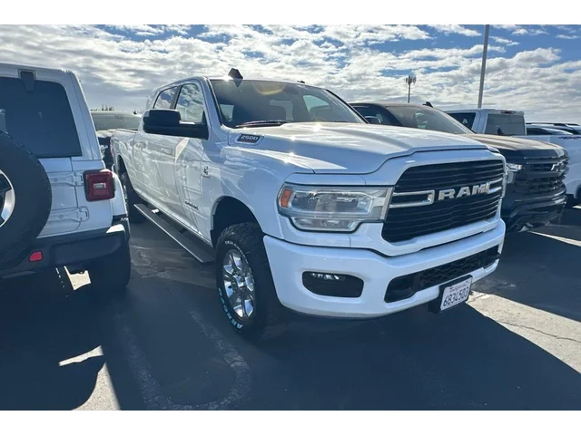 SEMINUEVOS RAM 2500 a Estados en autogozo