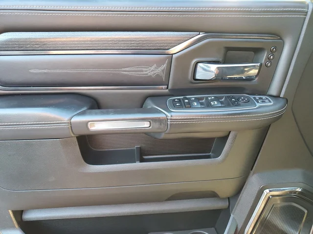 SEMINUEVOS RAM 2500 a Estados en autogozo