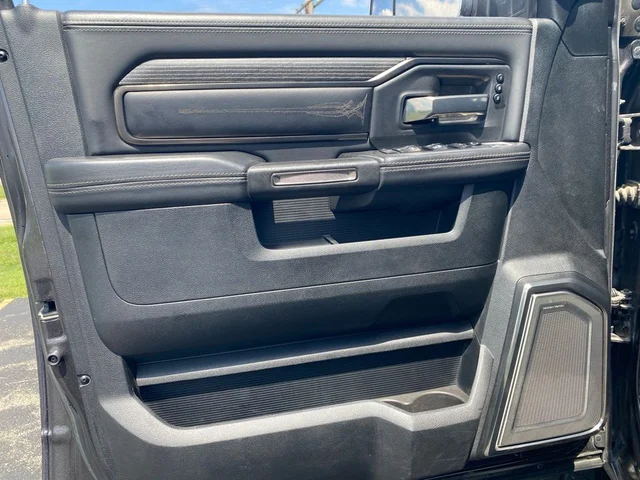 SEMINUEVOS RAM 2500 a Estados en autogozo