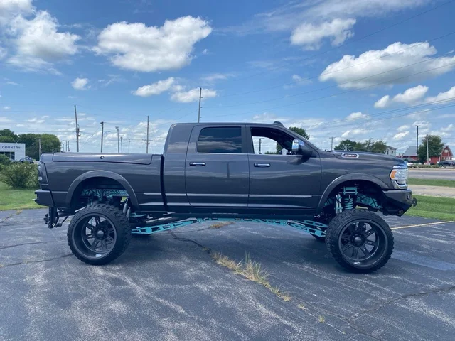 SEMINUEVOS RAM 2500 a Estados en autogozo