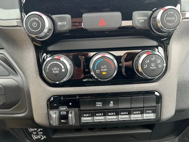 SEMINUEVOS RAM 5500HD a Estados en autogozo