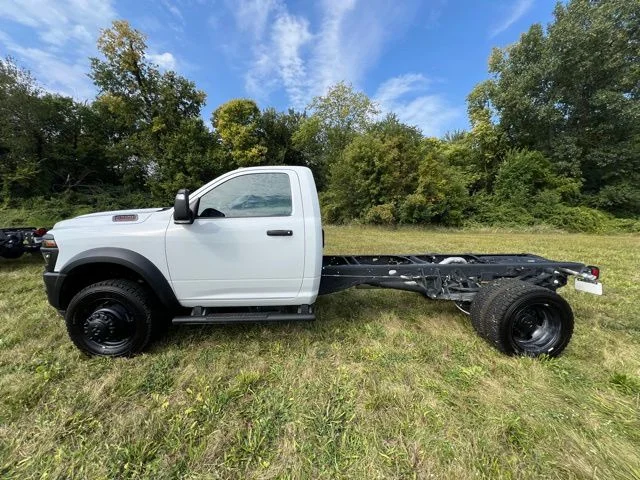 SEMINUEVOS RAM 5500HD a Estados en autogozo