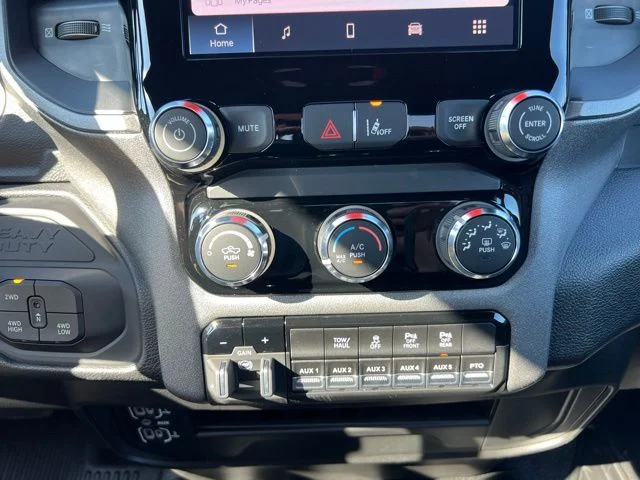 SEMINUEVOS RAM 5500HD a Estados en autogozo