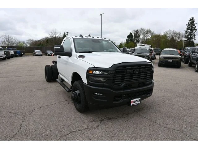Nuevos RAM 3500 à Estados chez autogozo
