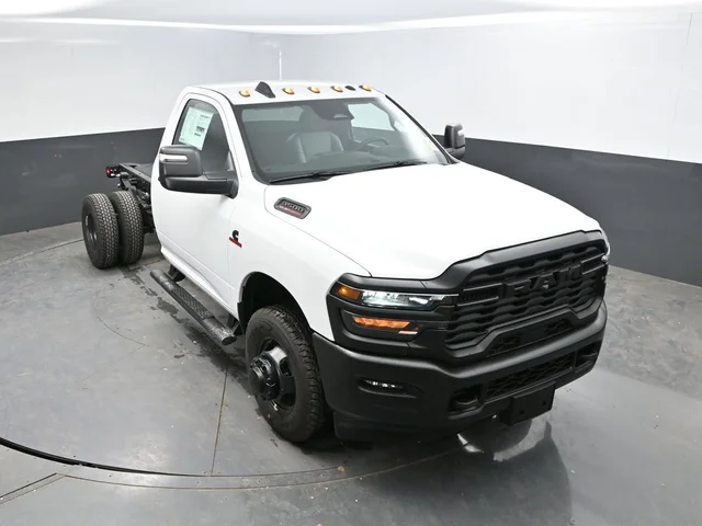 Nuevos RAM 3500 à Estados chez autogozo