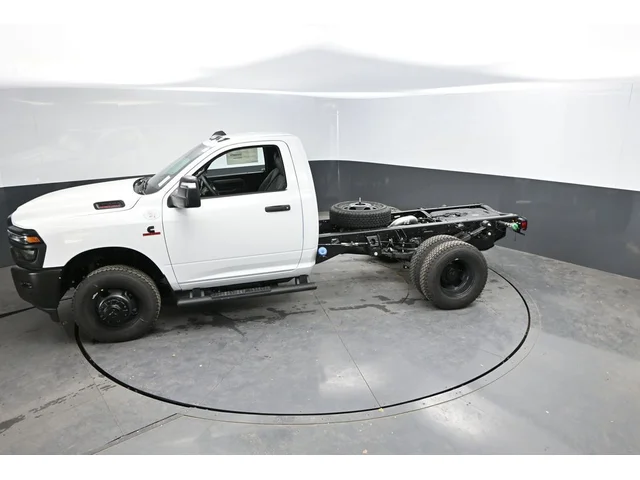 Nuevos RAM 3500 à Estados chez autogozo