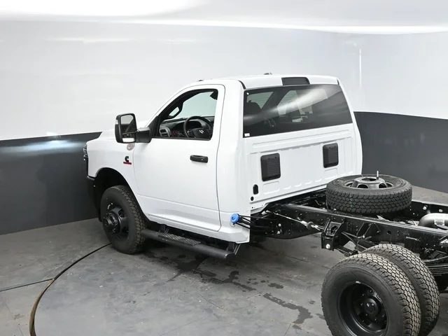 Nuevos RAM 3500 à Estados chez autogozo