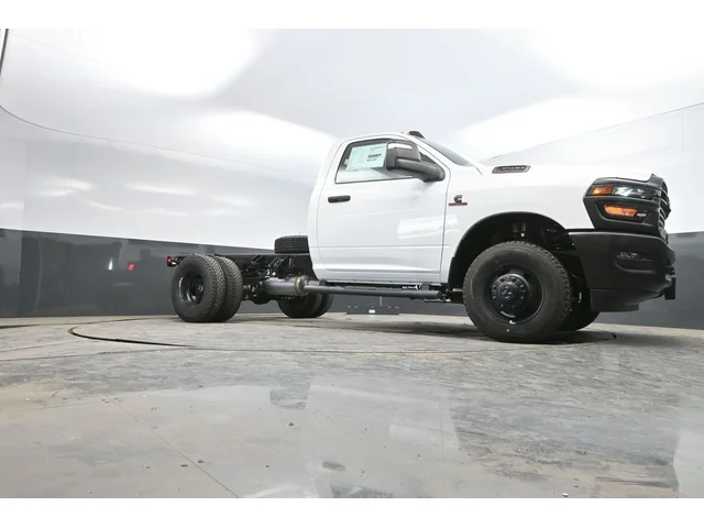 Nuevos RAM 3500 à Estados chez autogozo