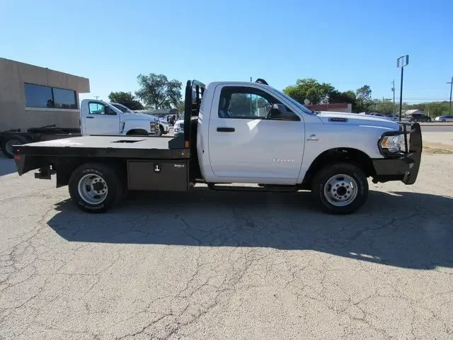SEMINUEVOS RAM 3500 a Estados en autogozo