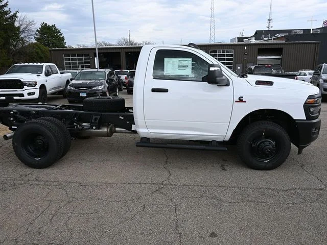 Nuevos RAM 3500 à Estados chez autogozo