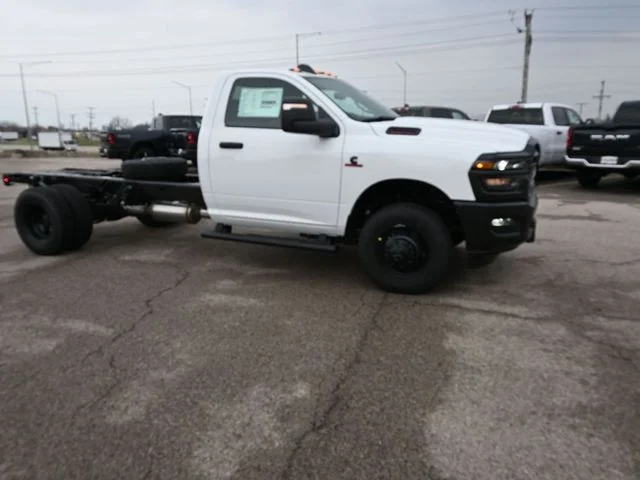 Nuevos RAM 3500 à Estados chez autogozo