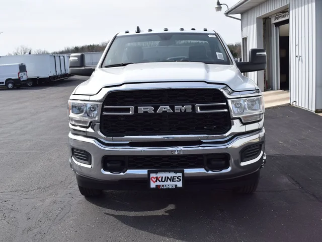 Nuevos RAM 3500 à Estados chez autogozo