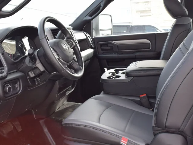 Nuevos RAM 3500 à Estados chez autogozo