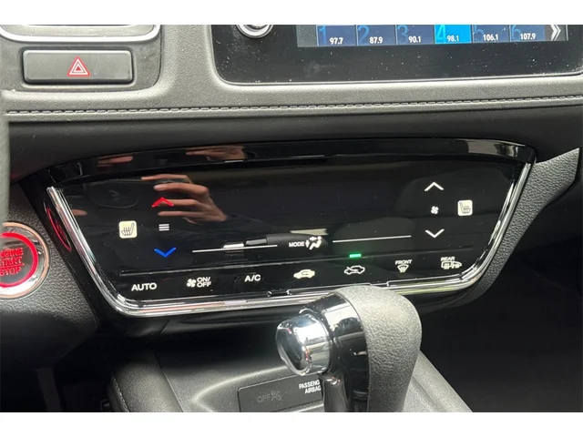 Used HONDA HR-V at San Francisco in izmo Kia