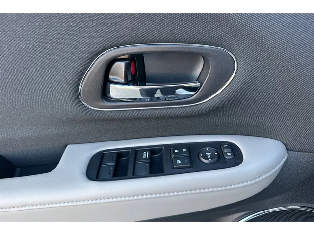 Pre-Owned HONDA HR-V at Anderson Honda in Palo Alto