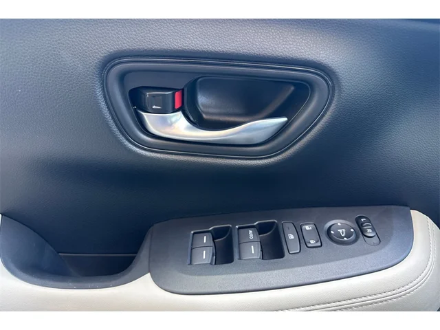 Pre-Owned HONDA HR-V at Anderson Honda in Palo Alto