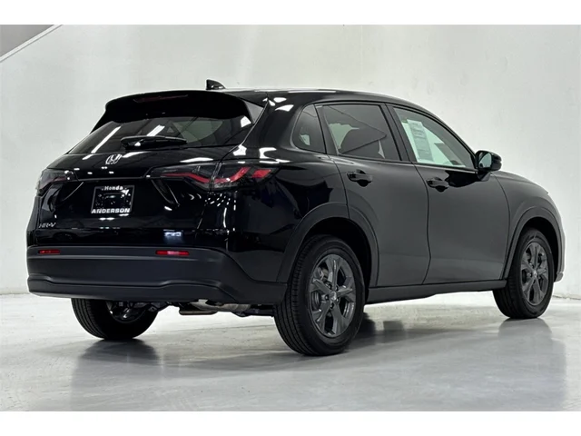 2026 Honda HR-V LX photo 2