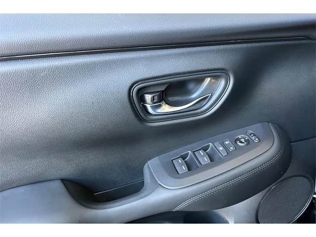 Used HONDA HR-V at San Francisco in izmo Kia