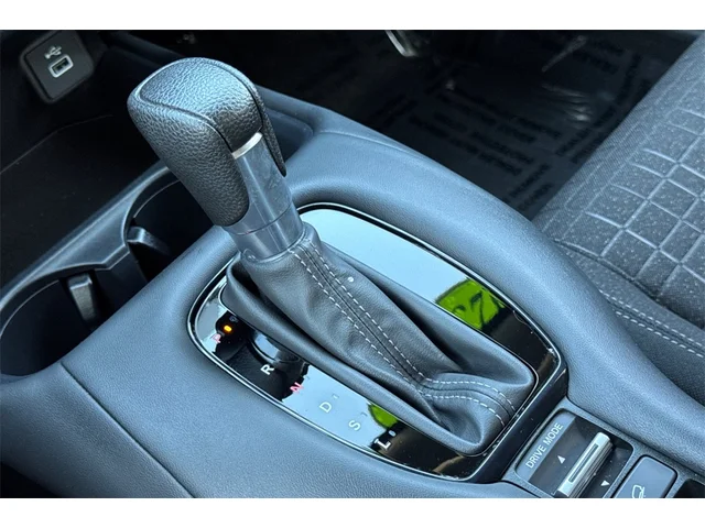 Pre-Owned HONDA HR-V at Anderson Honda in Palo Alto