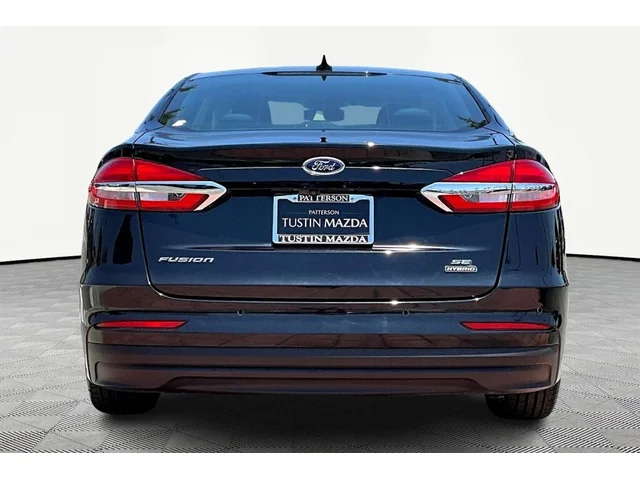 SEMINUEVOS FORD Fusion Hybrid a Tustin    en TUSTIN MAZDA
