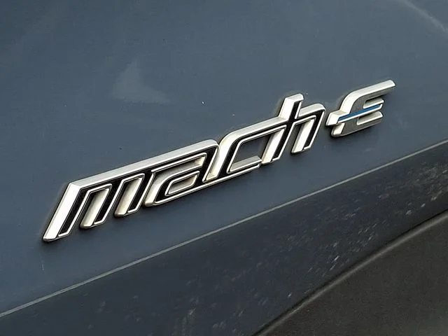 SEMINUEVOS FORD Mustang Mach-E a Estados en autogozo