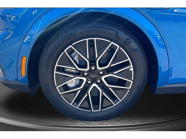 Nuevos FORD MUSTANG MACH-E à Estados chez autogozo