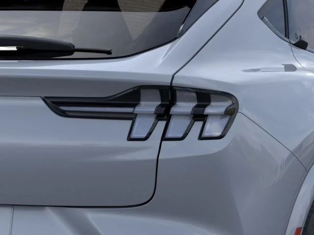 Nuevos FORD MUSTANG MACH-E à Estados chez autogozo