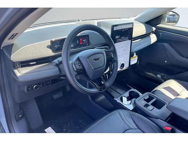 Nuevos FORD MUSTANG MACH-E à Estados chez autogozo