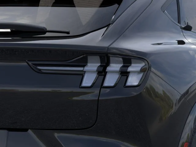 Nuevos FORD MUSTANG MACH-E à Estados chez autogozo