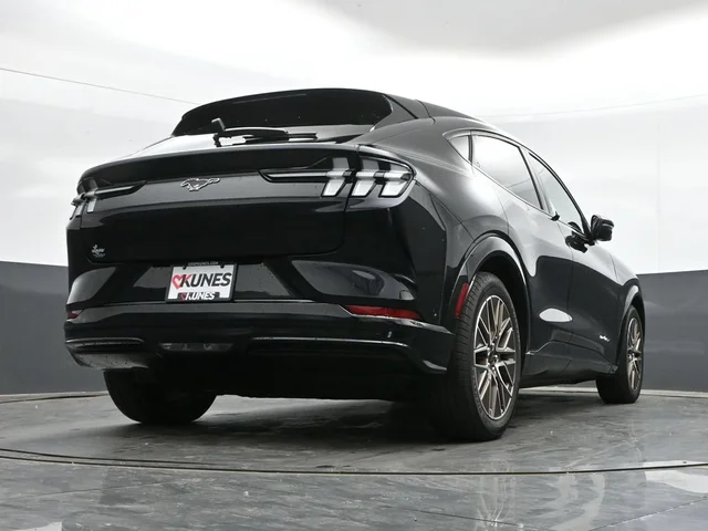 SEMINUEVOS FORD Mustang Mach-E a Estados en autogozo