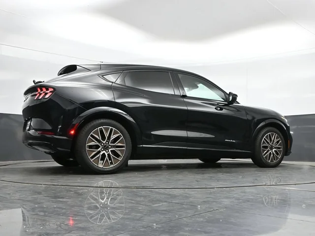 SEMINUEVOS FORD Mustang Mach-E a Estados en autogozo