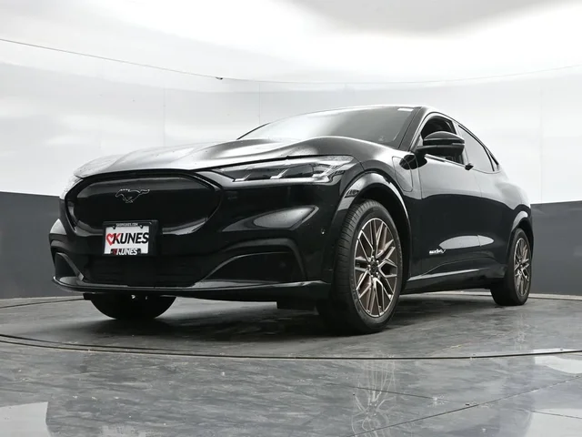SEMINUEVOS FORD Mustang Mach-E a Estados en autogozo