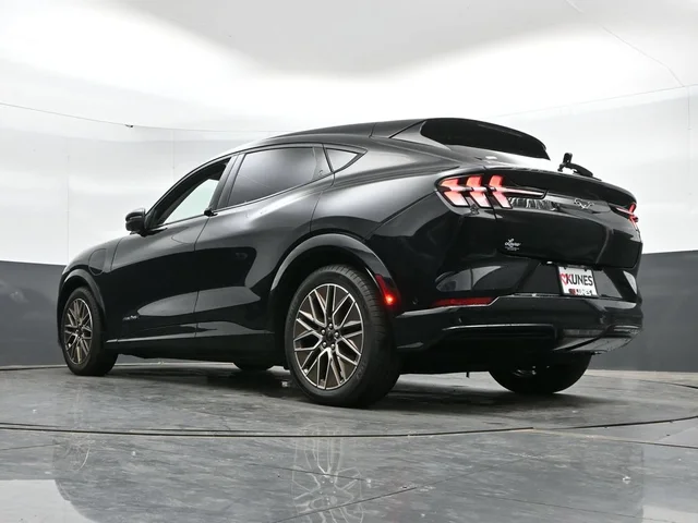 SEMINUEVOS FORD Mustang Mach-E a Estados en autogozo