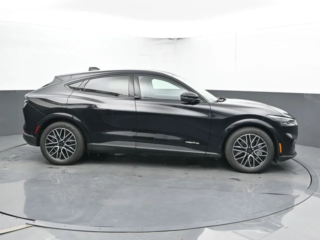 SEMINUEVOS FORD Mustang Mach-E a Estados en autogozo
