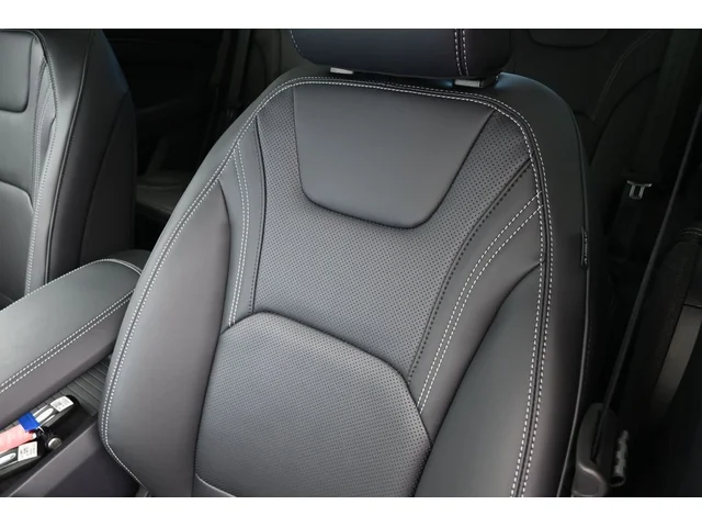 Nuevos FORD MUSTANG MACH-E à Estados chez autogozo