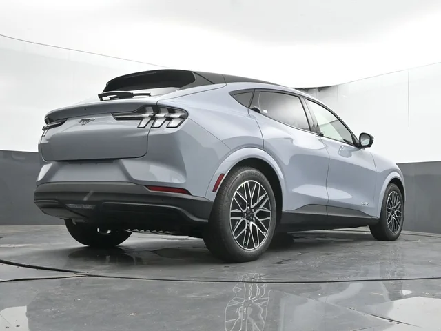 Nuevos FORD MUSTANG MACH-E à Estados chez autogozo